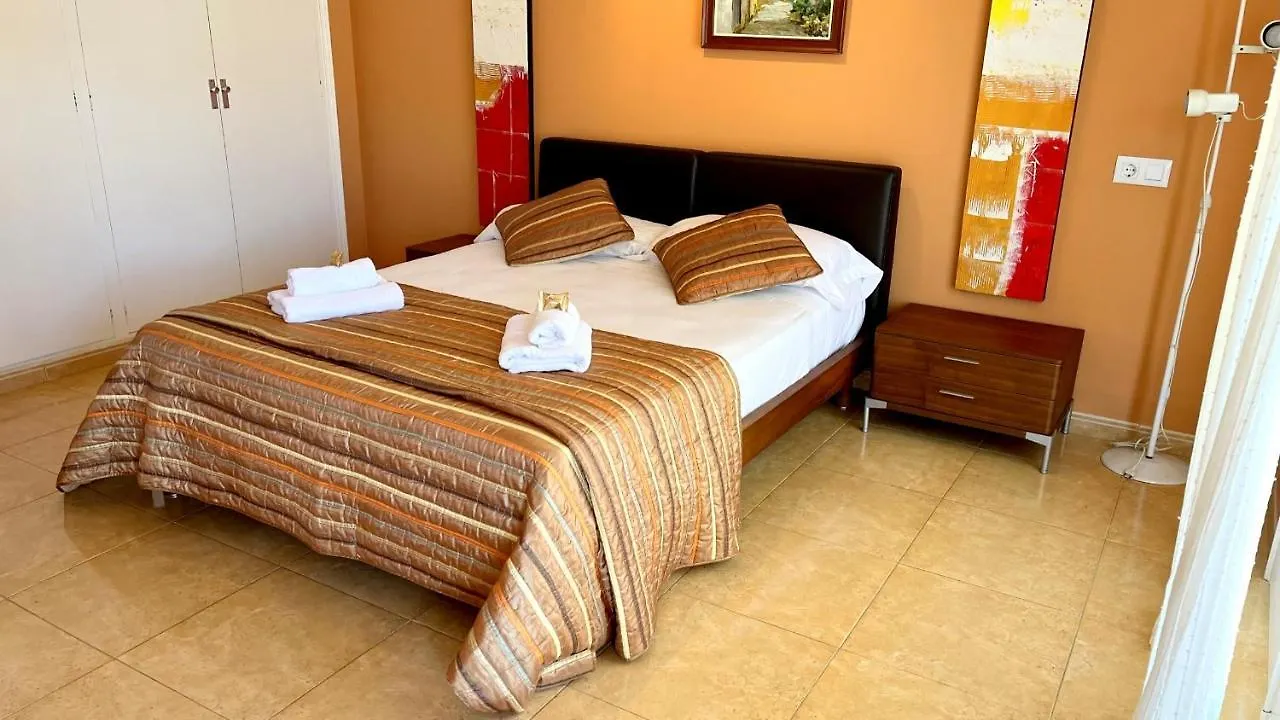 Appartements Sol Y Mar Cala Llevado トッサ・デ・マール アパート